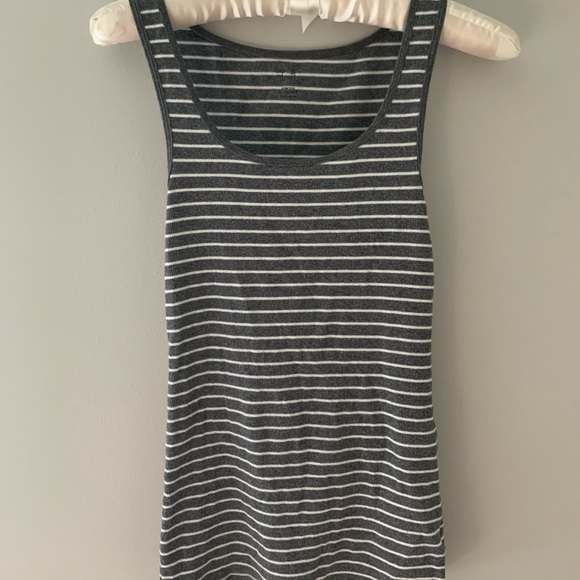 GAP tank top - Picture 1 of 1